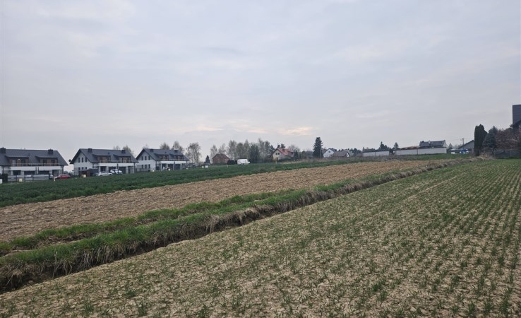 działka na sprzedaż - Targowisko